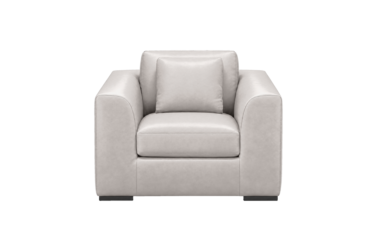 Caro Armchair in Momo Milky