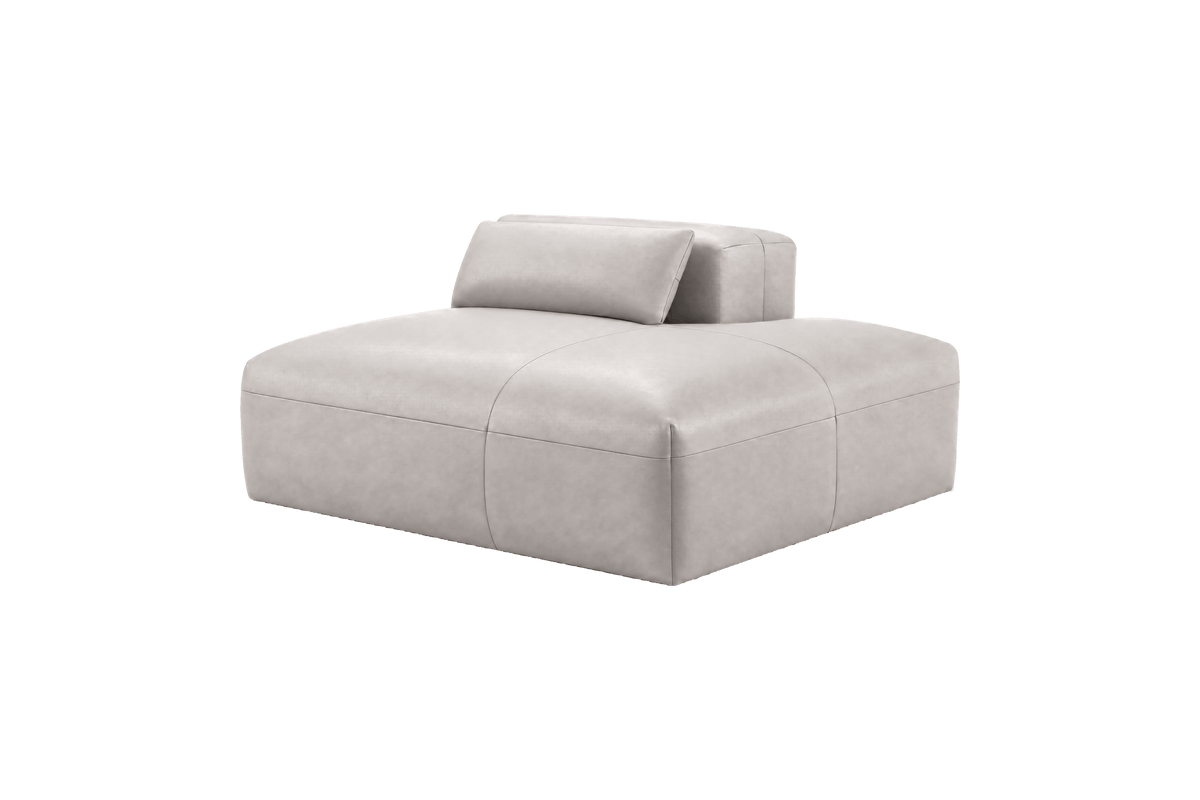 Jasmine Chaise Right in Momo Milky