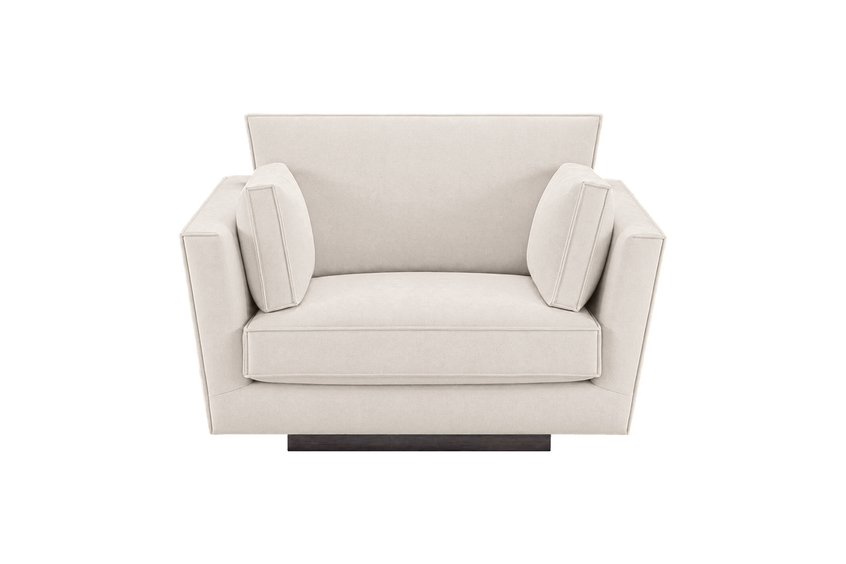 Stanley Armchair in Fresco Milky