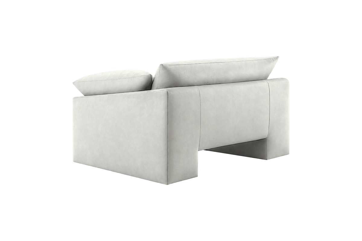 Lotus Armchair in Felix Milky
