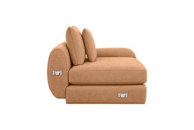 Milo Right Armchair in Dante Les Yeux