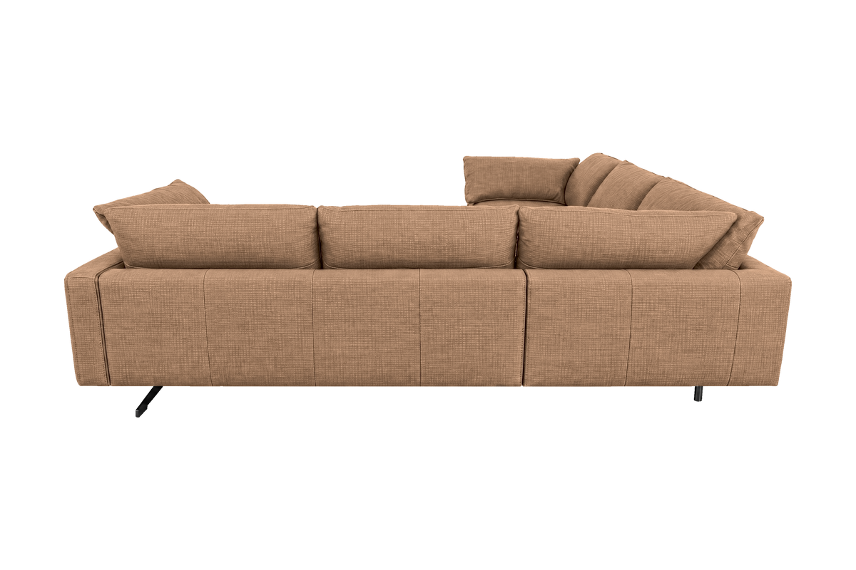 Oliver Sectional in Roni Biscotti