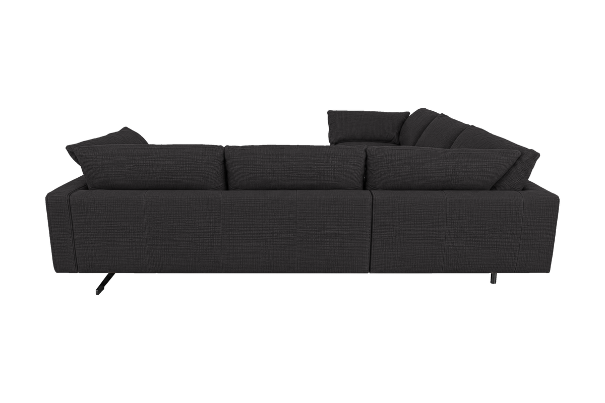 Oliver Sectional in Roni Ember