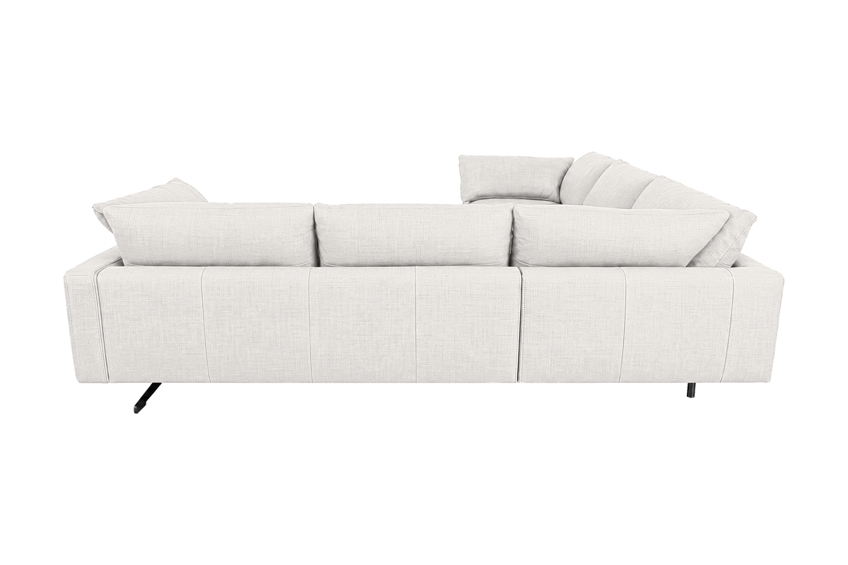 Oliver Sectional in Mosquito Foam