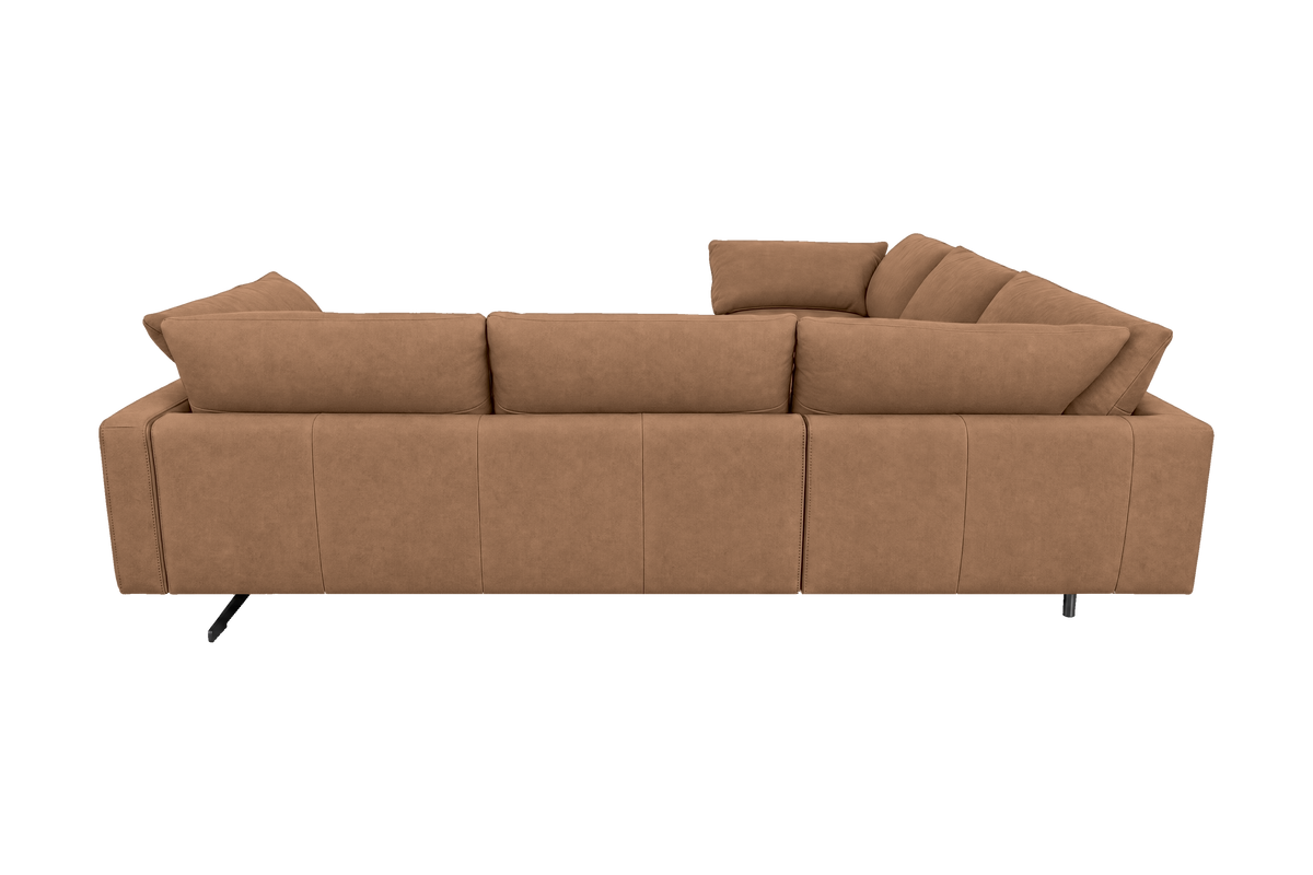Oliver Sectional in Fresco Hazel