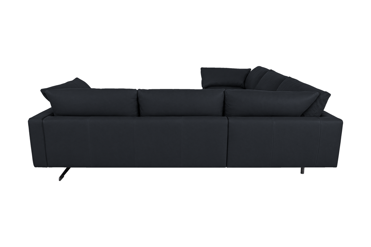 Oliver Sectional in Marfa Lola
