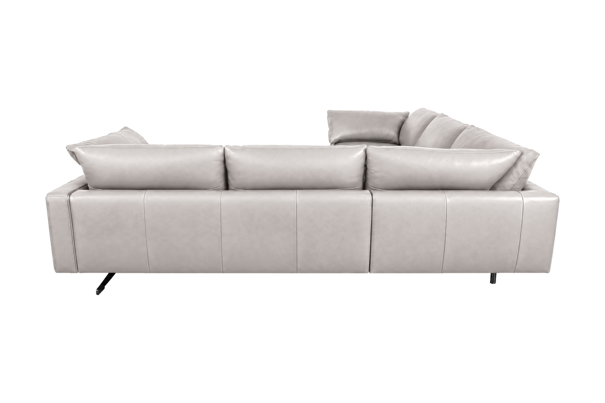 Oliver Sectional in Momo Milky