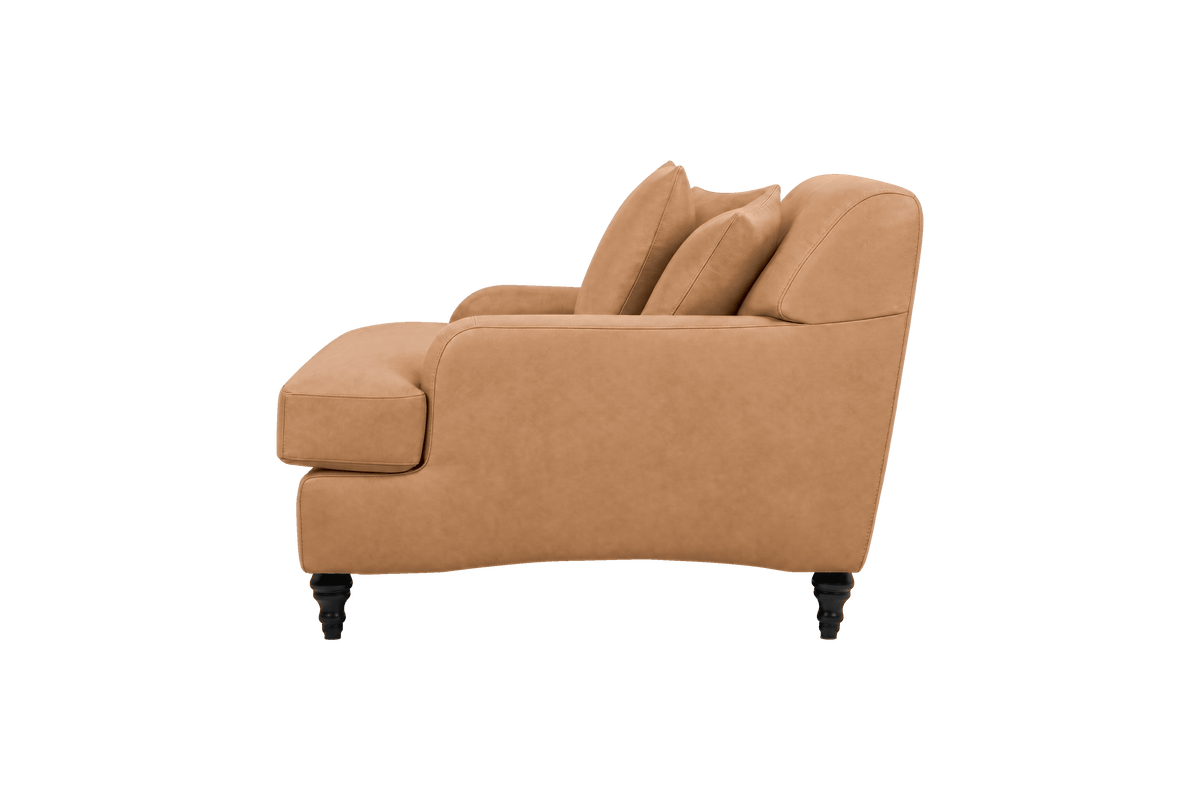 Senia Armchair in Marfa Les Yeux
