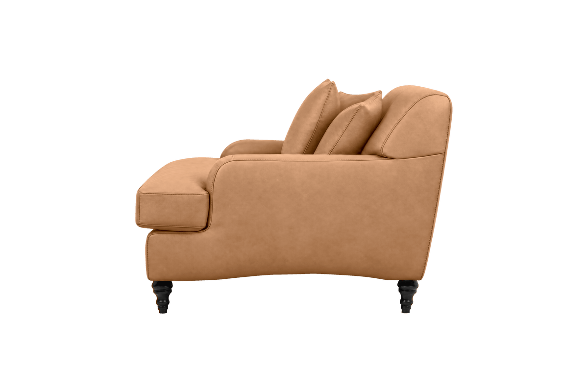 Senia Armchair in Dante Les Yeux