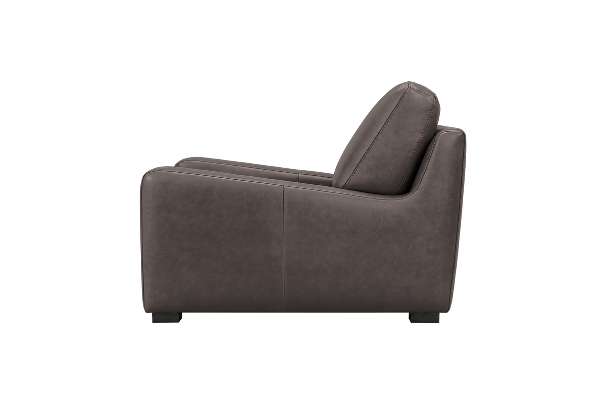 Theo Armchair in Momo Lola