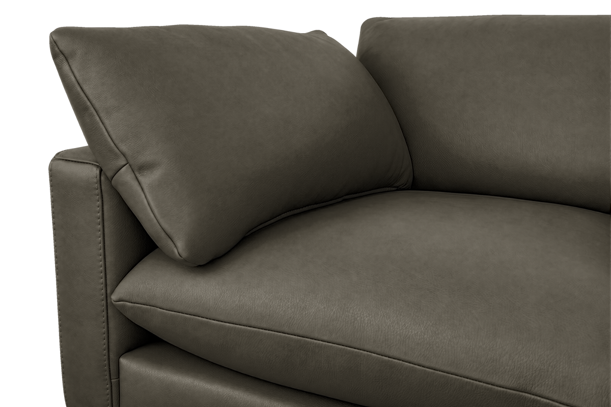 Oliver Sectional in Marfa Cos