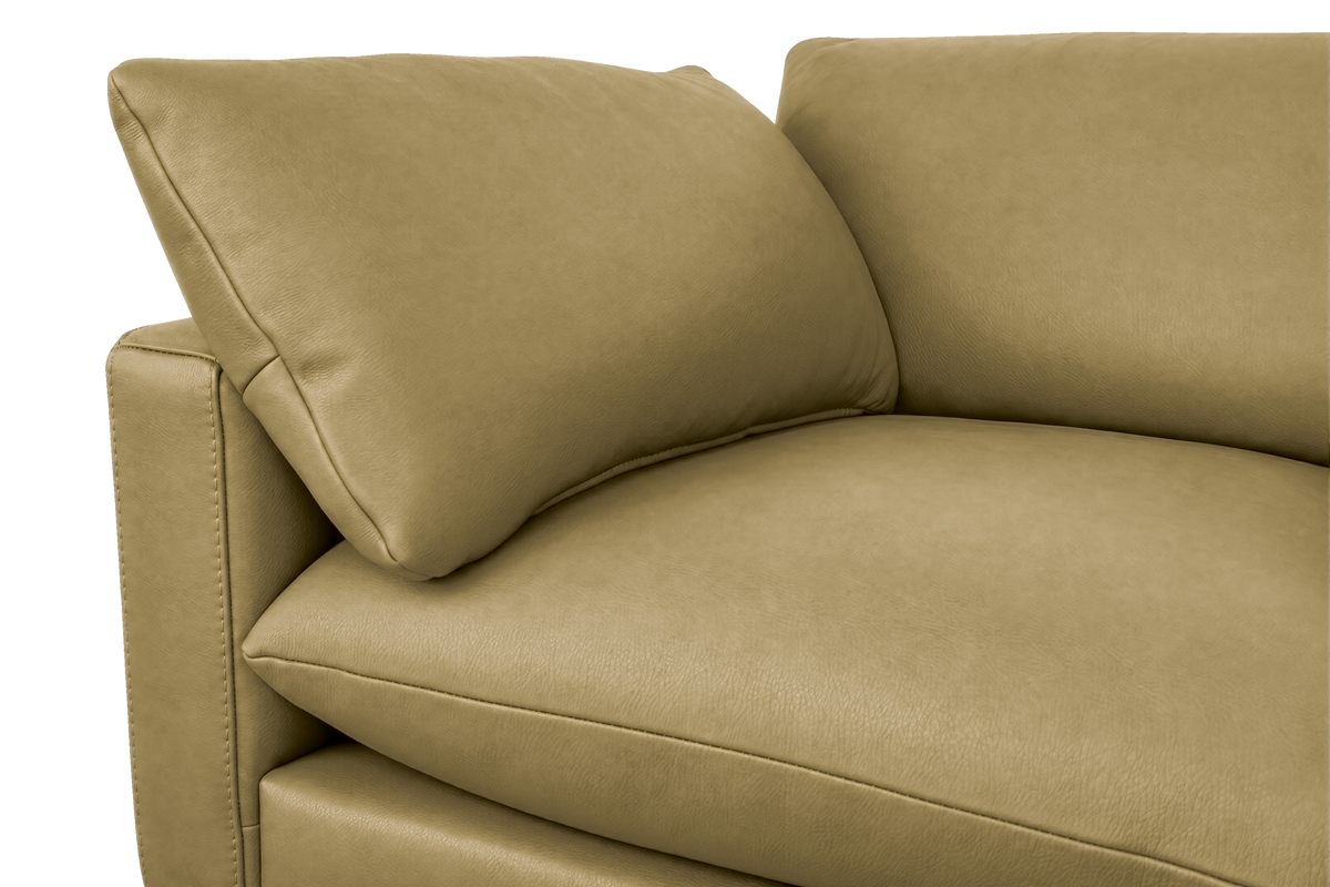 Oliver Sectional in Marfa Olivia