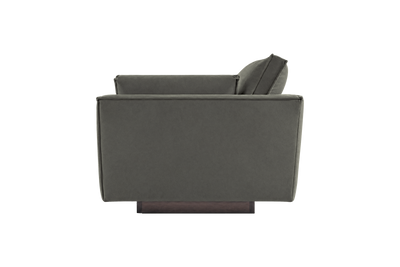 Stanley Armchair in Felix Lola