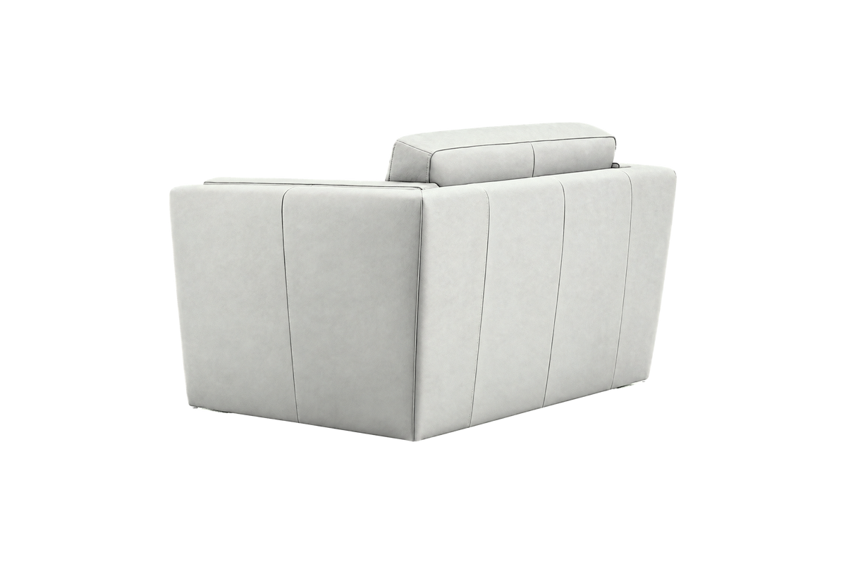 Valenti Armchair in Felix Milky