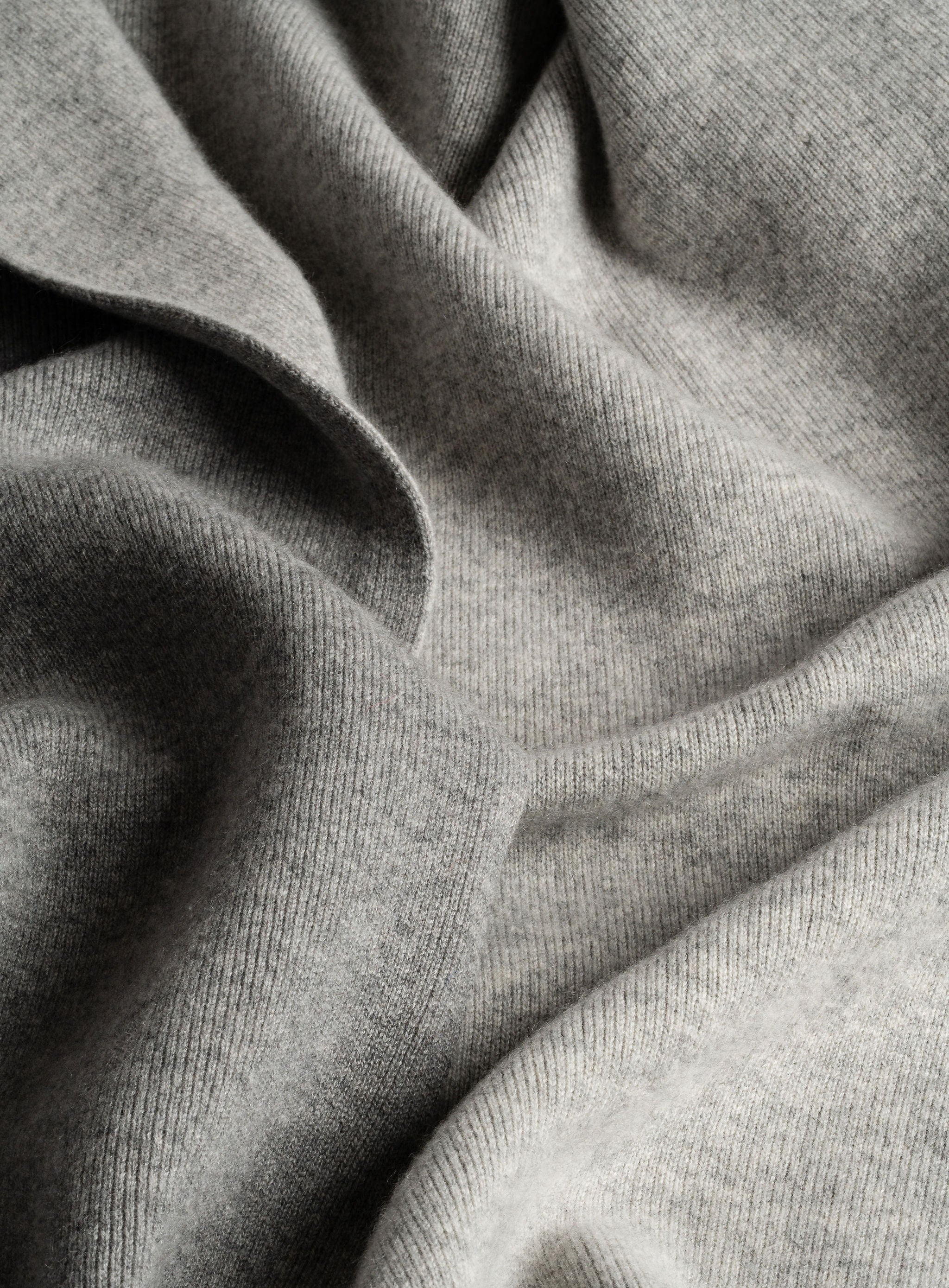 Riva Small Cashmere Throw