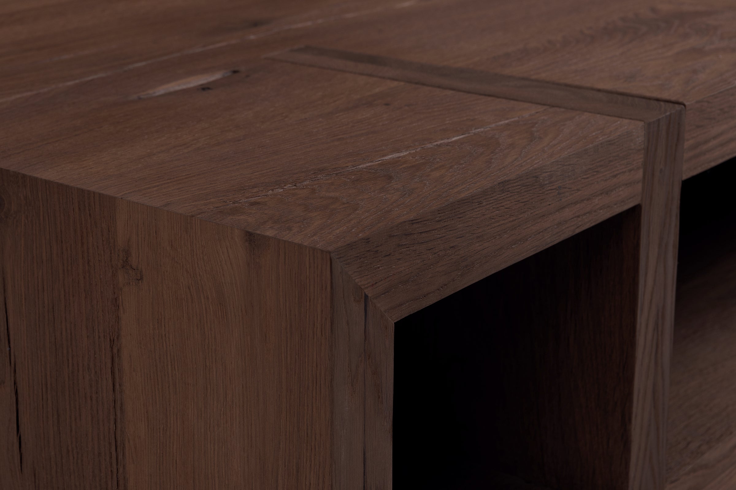 Stan Coffee Table